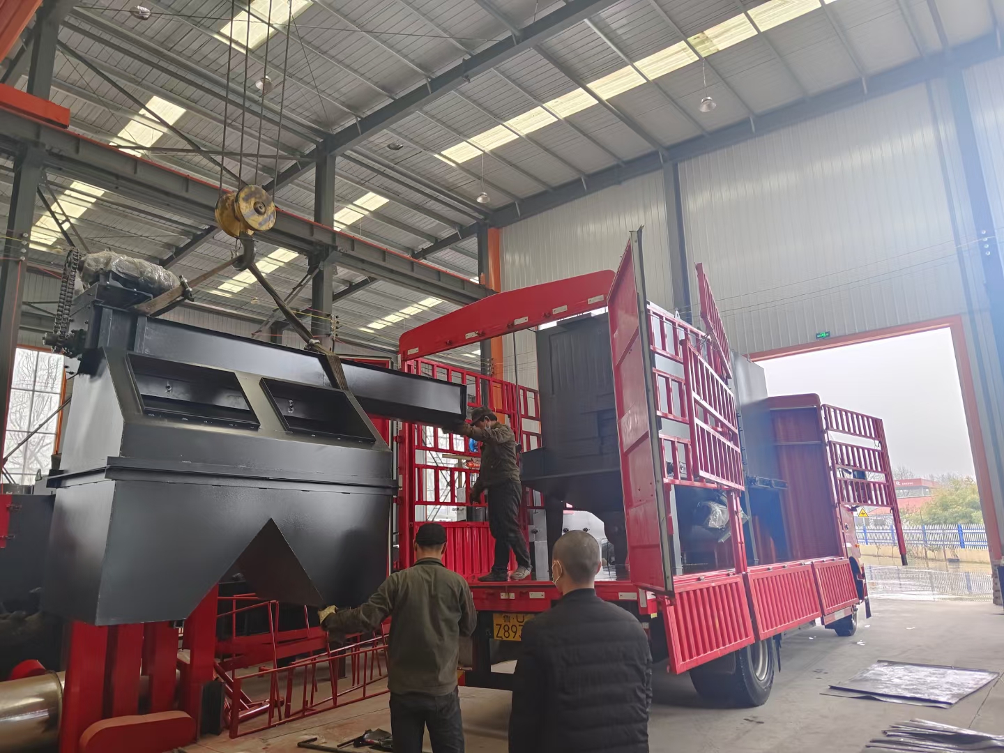 砂輪機怎么卸轉盤_轉盤打砂清理機_轉盤清理砂機打磨視頻